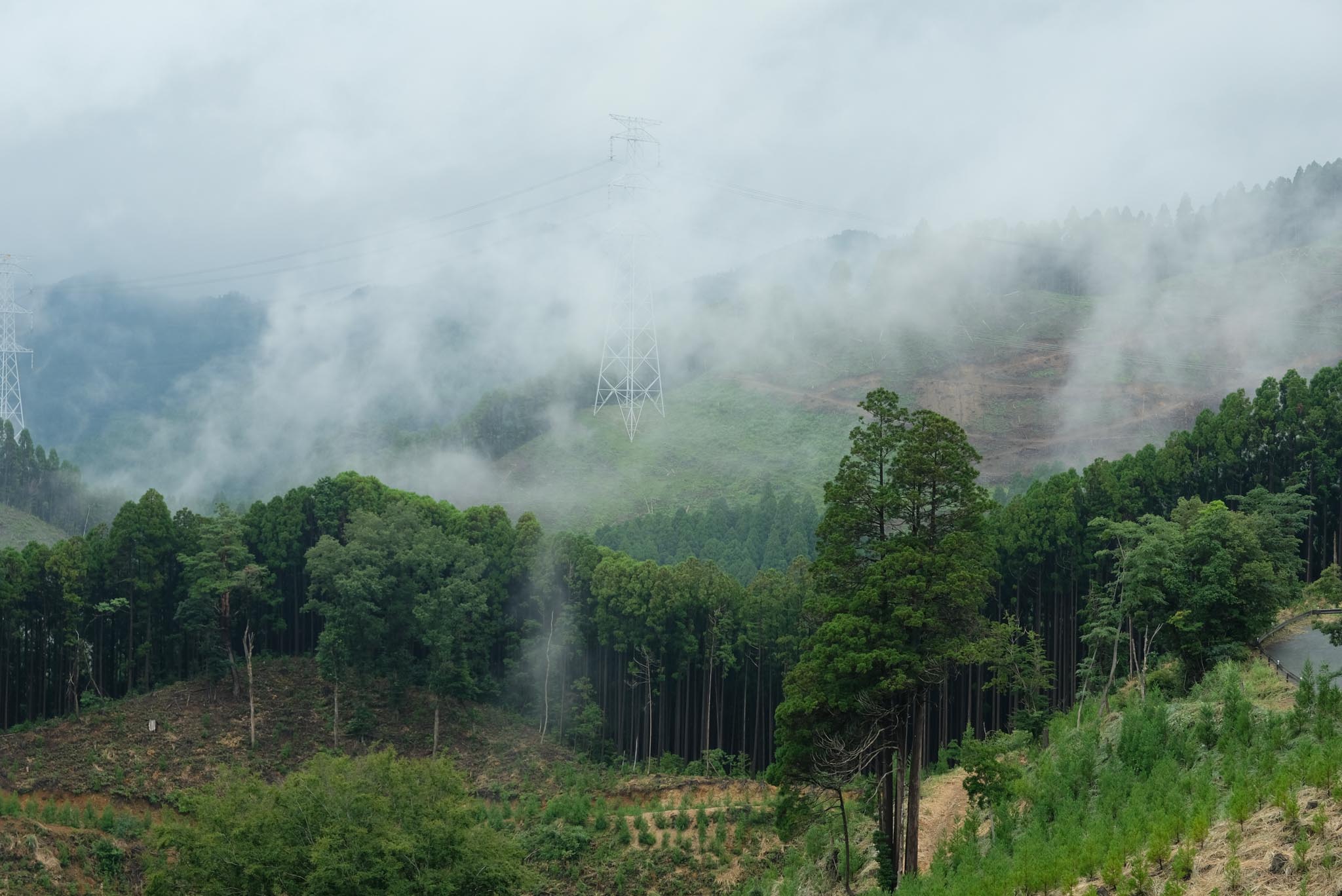 福岡県八女市｜矢部村高須公園ヘリポート｜矢部村の山々を一望 FUJIFILM/とみとむ/風景